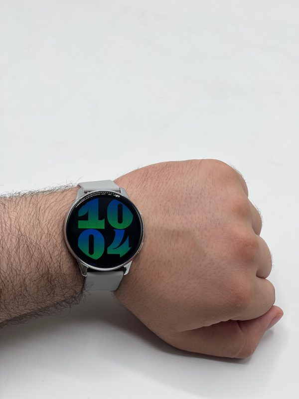 Best Quality Smart Watches For Boys – Smart Watches For Men – Random Color